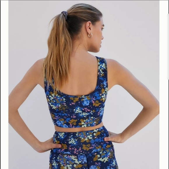 Anthropologie daily practice sport top - Picture 5 of 5